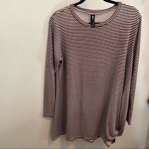 Agnes & Dora Side Tie Long Sleeve Tunic Top